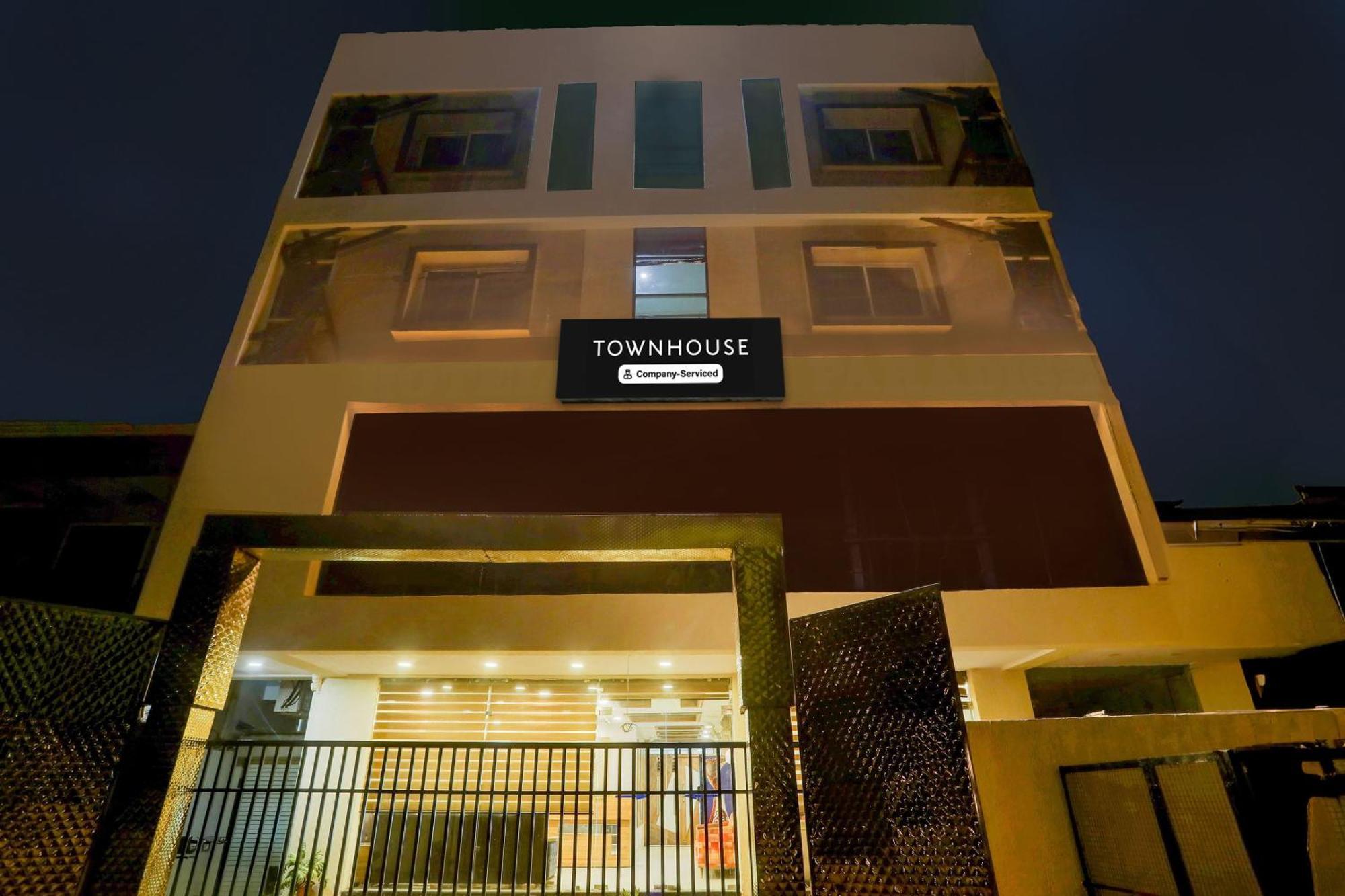 Super Townhouse Hoshangabad Road Near Aashima Mall Samarda Kaliasot Exterior photo